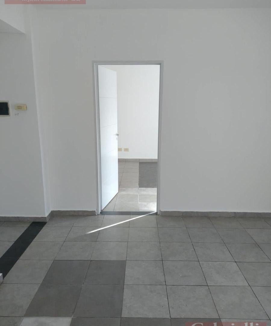 Foto de Departamento en Alquiler ubicado en Gerli (segundo piso por escalera), imagen 3