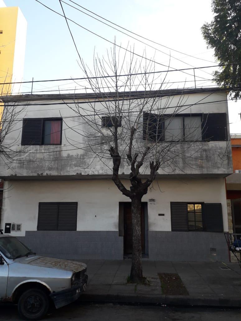 Moron Sur Centrico - Hotel - Pension - en 2 Plantas - 36 Habitaciones - 2