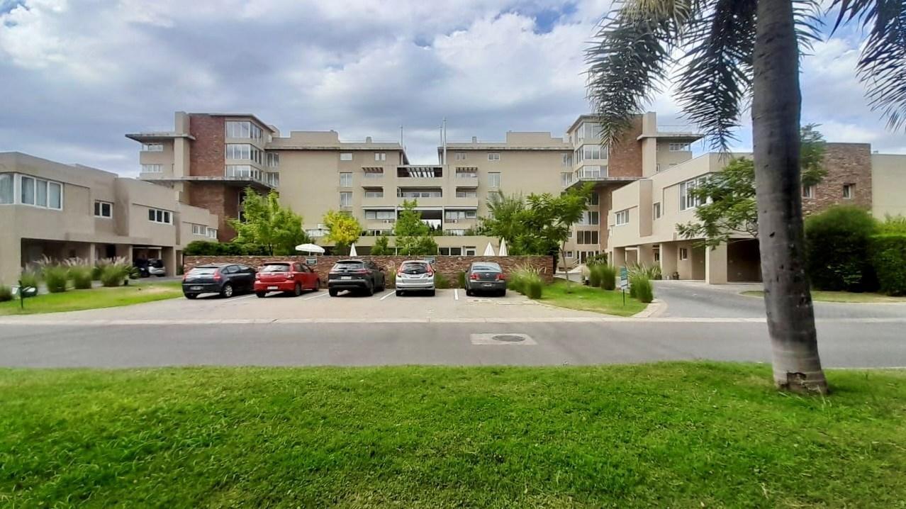 Foto de Departamento Dúplex en Venta en Jardines del Palmar, El Palmar, Nordelta, imagen 1