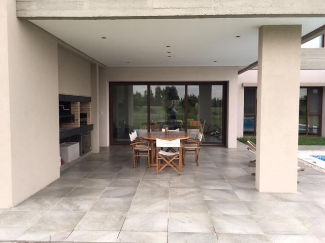 Foto de Casa en Venta ubicado en El Golf, Nordelta, Tigre, imagen 2