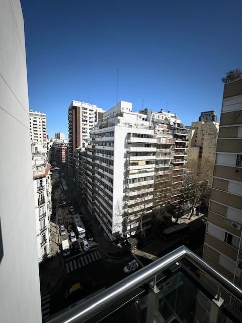 Cuatro ambientes con Dependencia a estrenar en venta