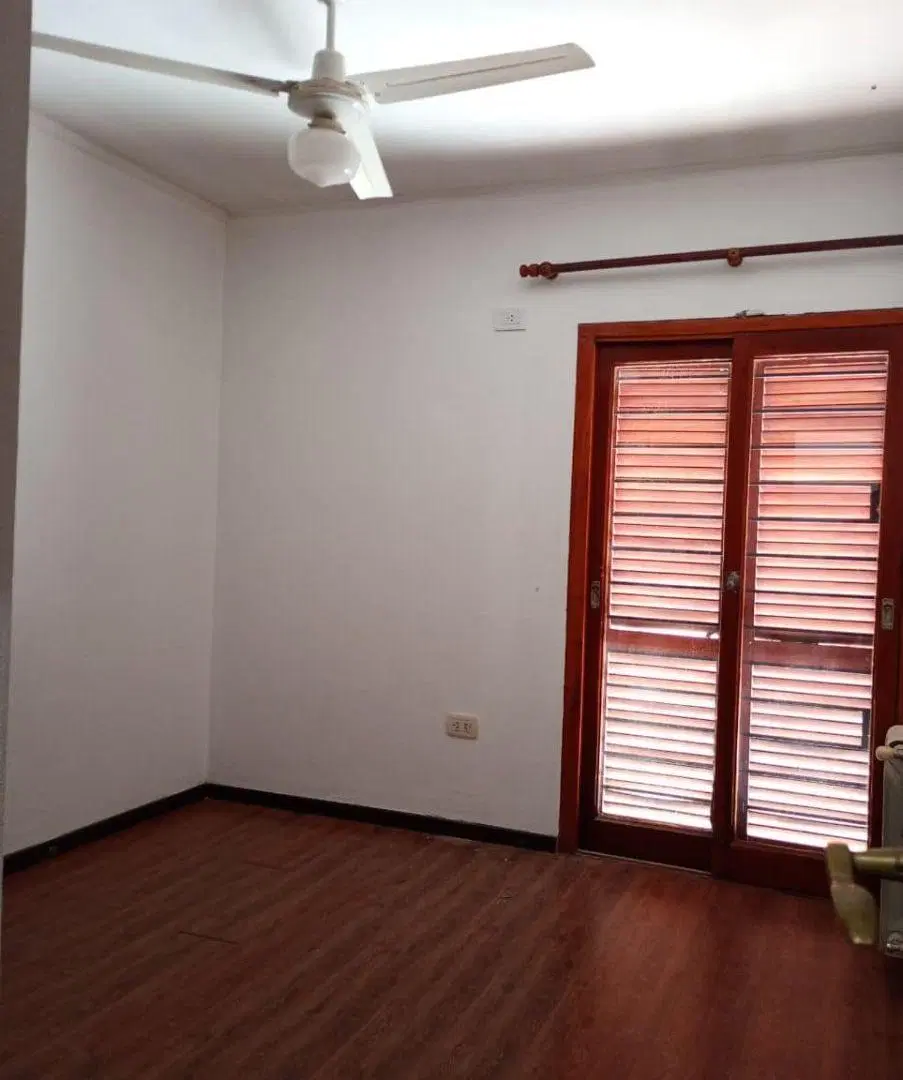 casa en alquiler en Arturo Segui 5