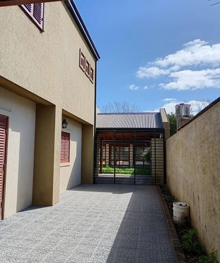 casa en alquiler en Arturo Segui 8