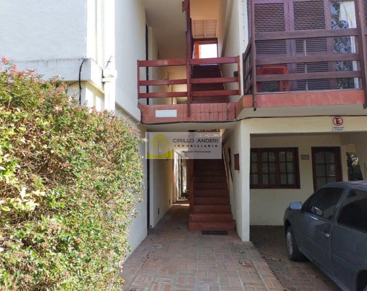 Av de Valle Fertil 302 Uf "17" 2