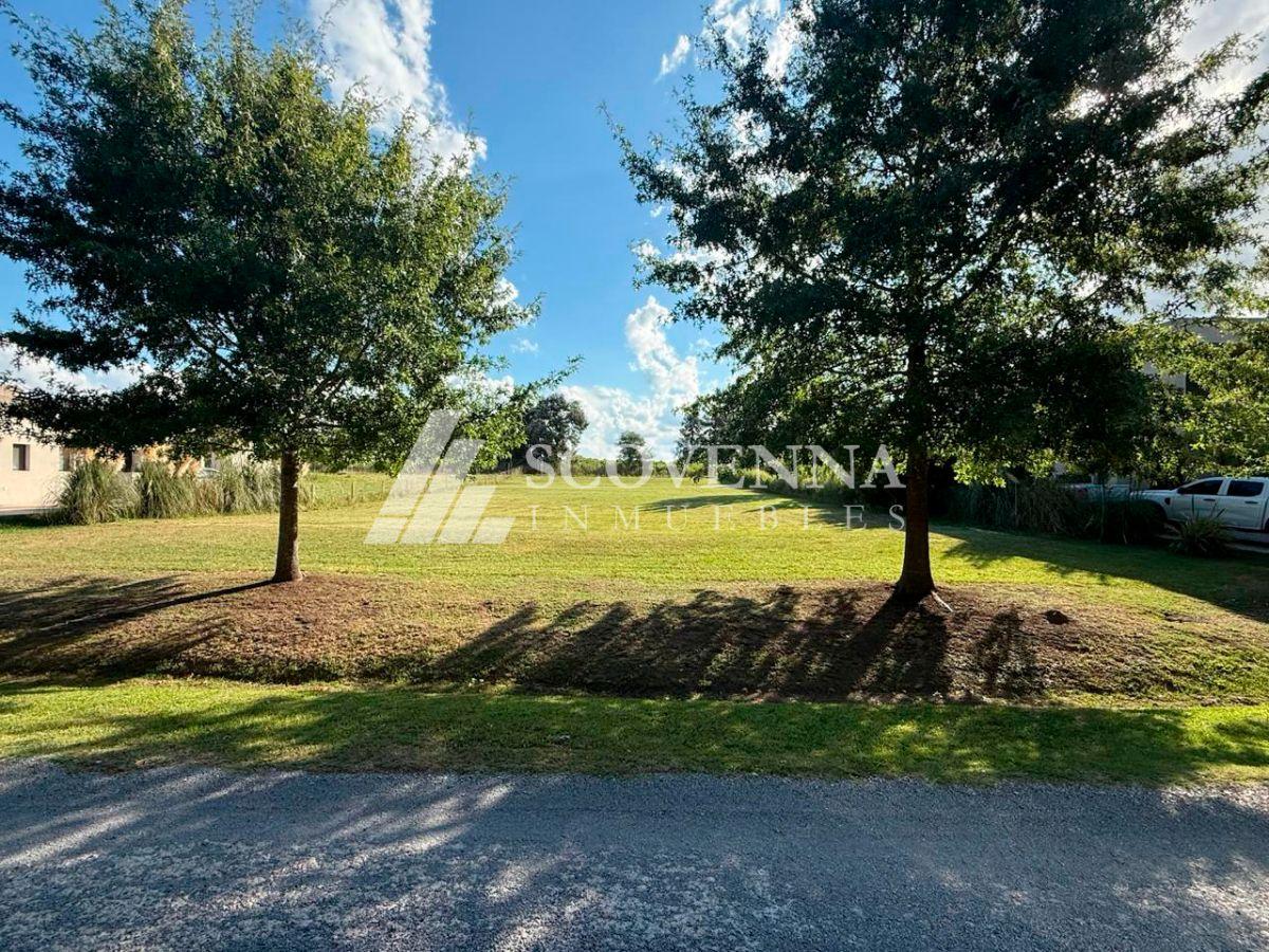 Exclusivo Lote en Venta Barrio Chacras de la Reserva