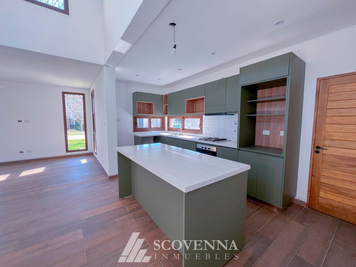 Foto de Excelente Casa Moderna en Venta - Barrio La Codorniz - Los Cardales, imagen 2