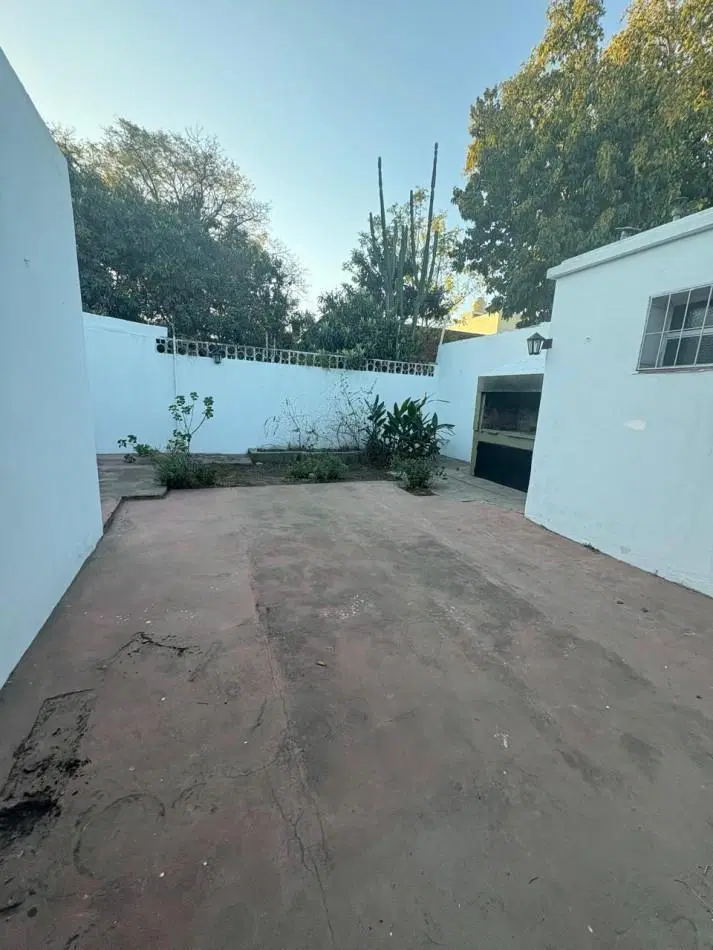 Casa 3 dormitorios barrio Talleres Este 4