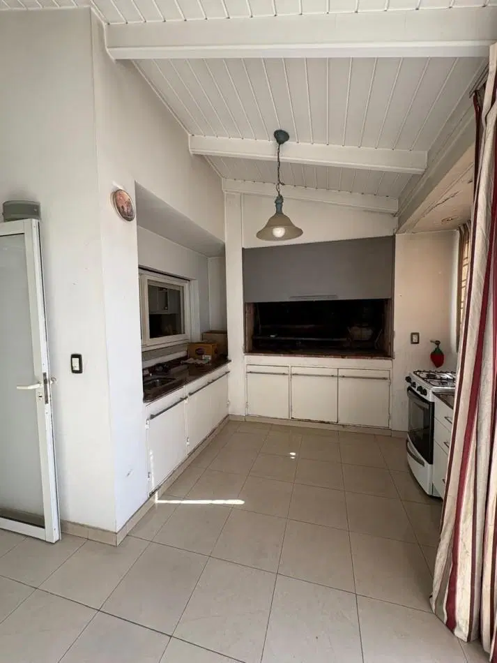 Casa en venta Cerro de las Rosas excelente ubicacion 4