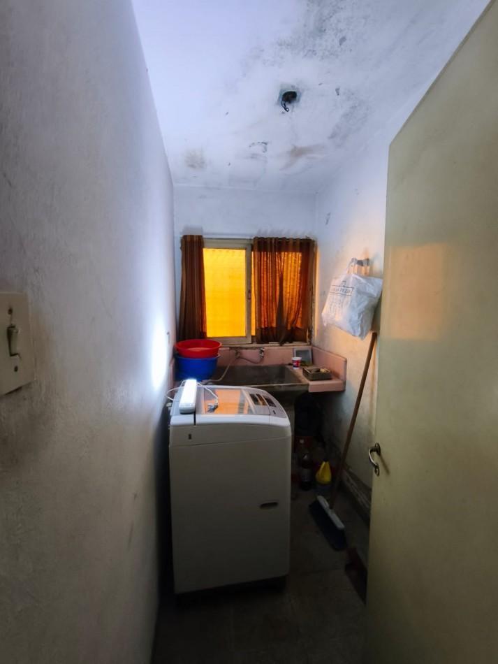 Foto de Casa 3 dormitorios barrio Ayacucho Oportunidad, imagen 2