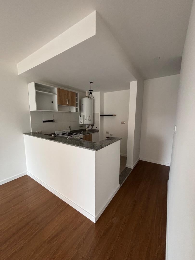 Foto de Departamento un dormitorio en alquiler en barrio Martín, imagen 2