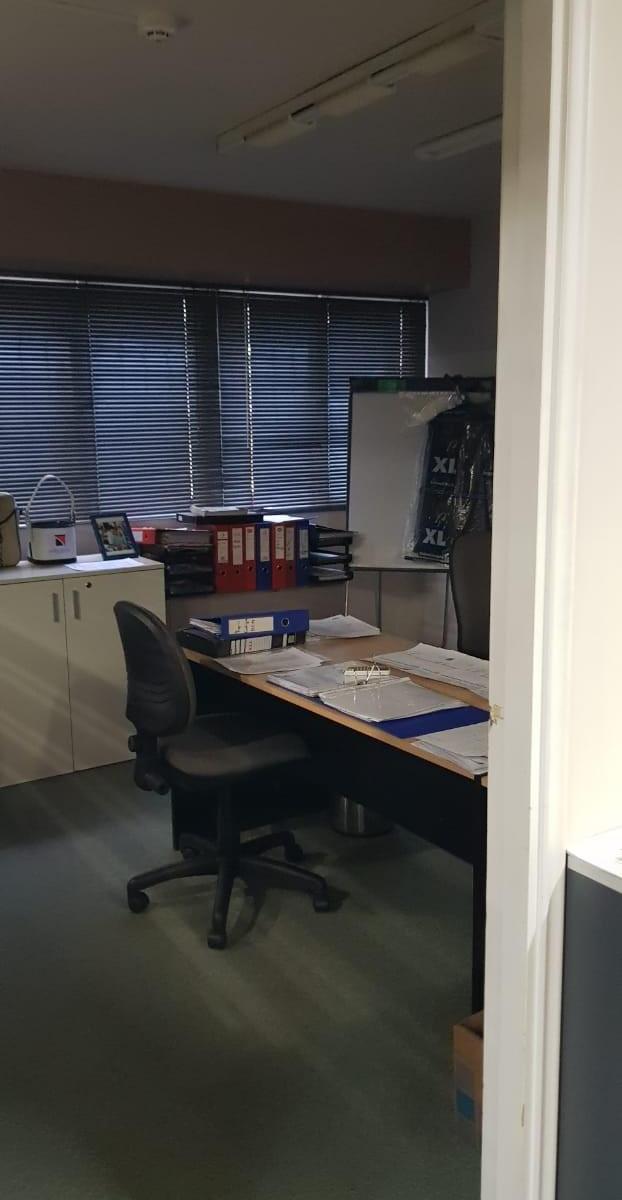 Vende Oficinas en Calle España de Ciudad 2