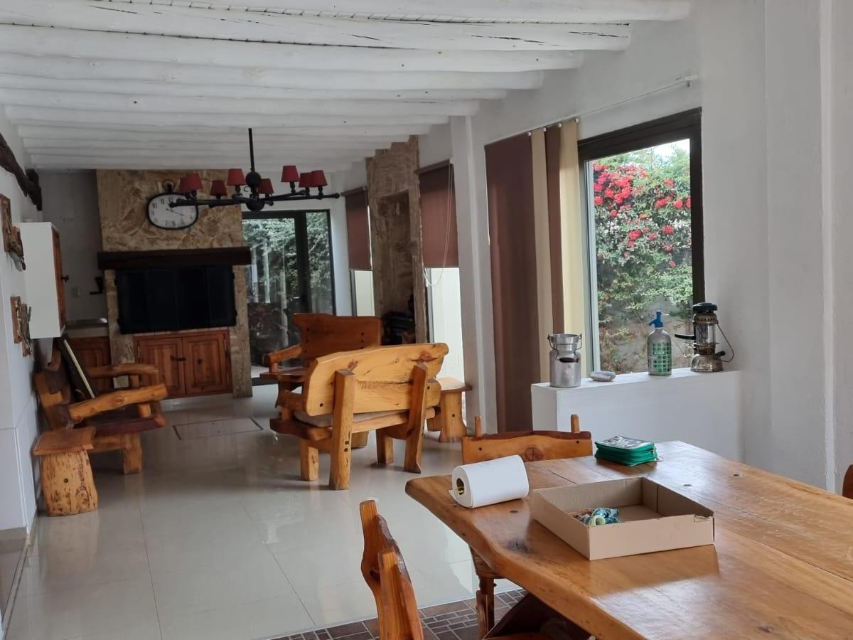 ¡Vende Casa! Bº Leonangeli, Los Corralitos. 1