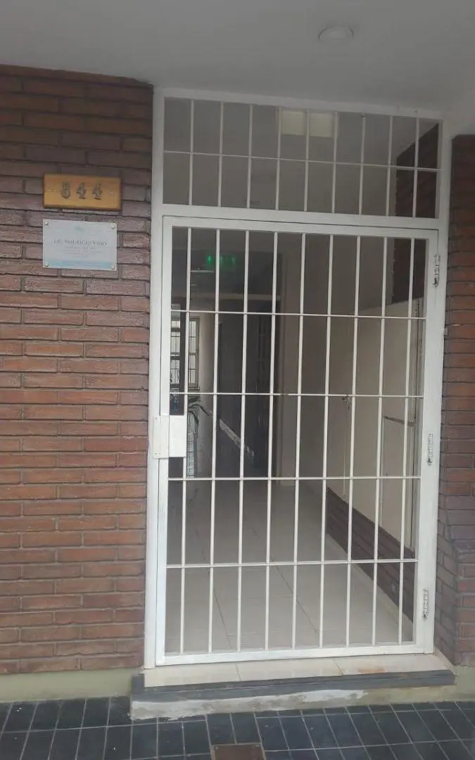 Alquila dpto Godoy Cruz 1