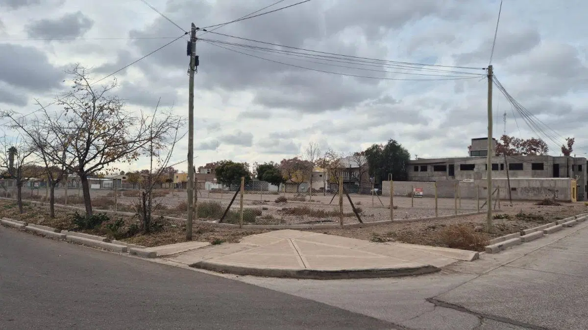 VENDE 4 LOTES, Rodeo de la Cruz, Guaymallen, Mendoza. 3