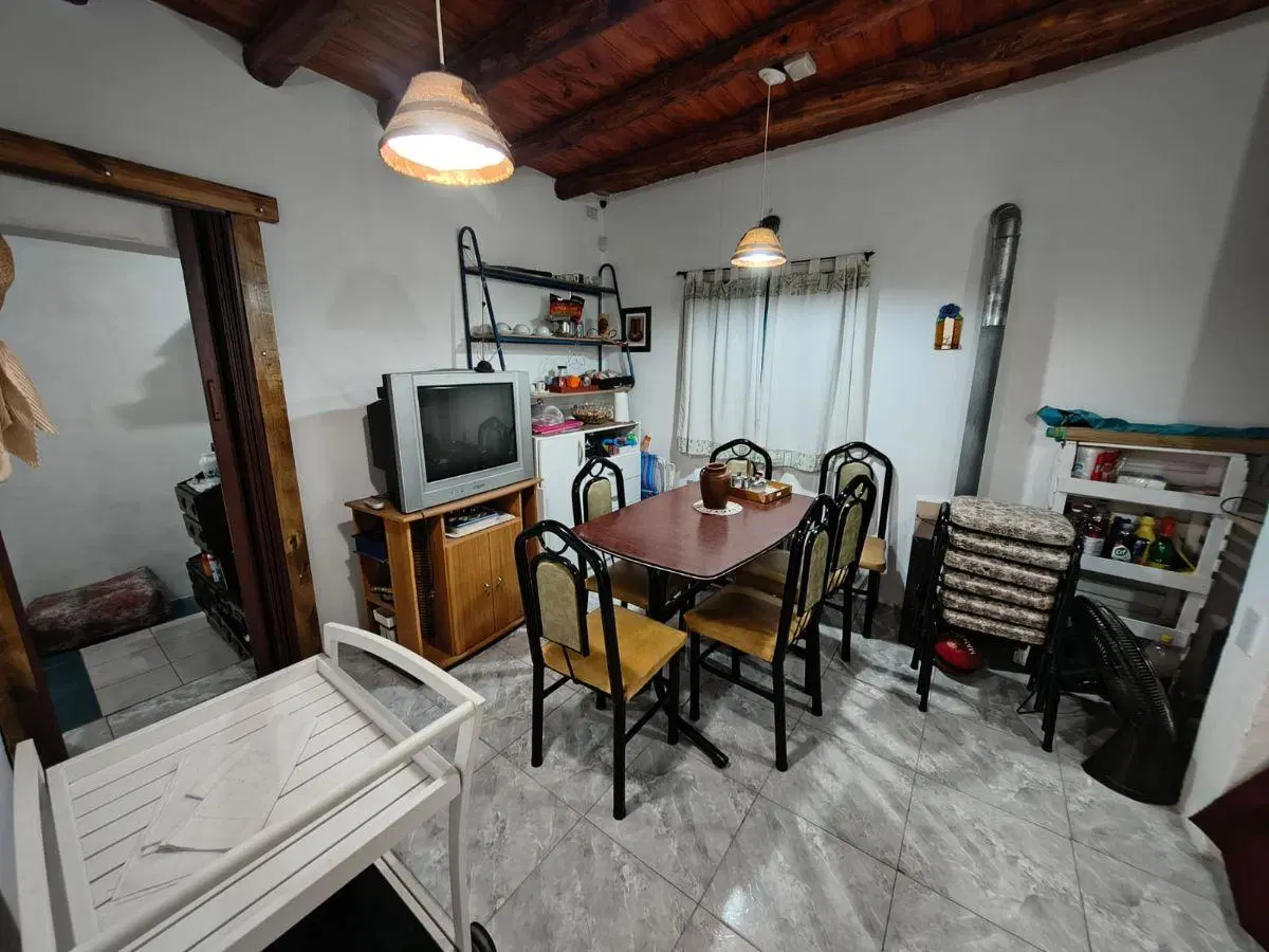 VENDE CASA + QUINCHO+ PISCINA, Los Corralitos. 4