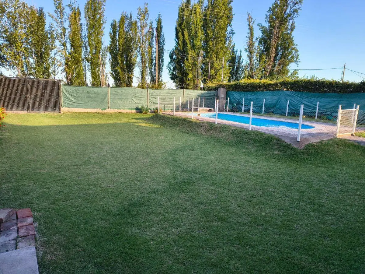 VENDE CASA + QUINCHO+ PISCINA, Los Corralitos. 1