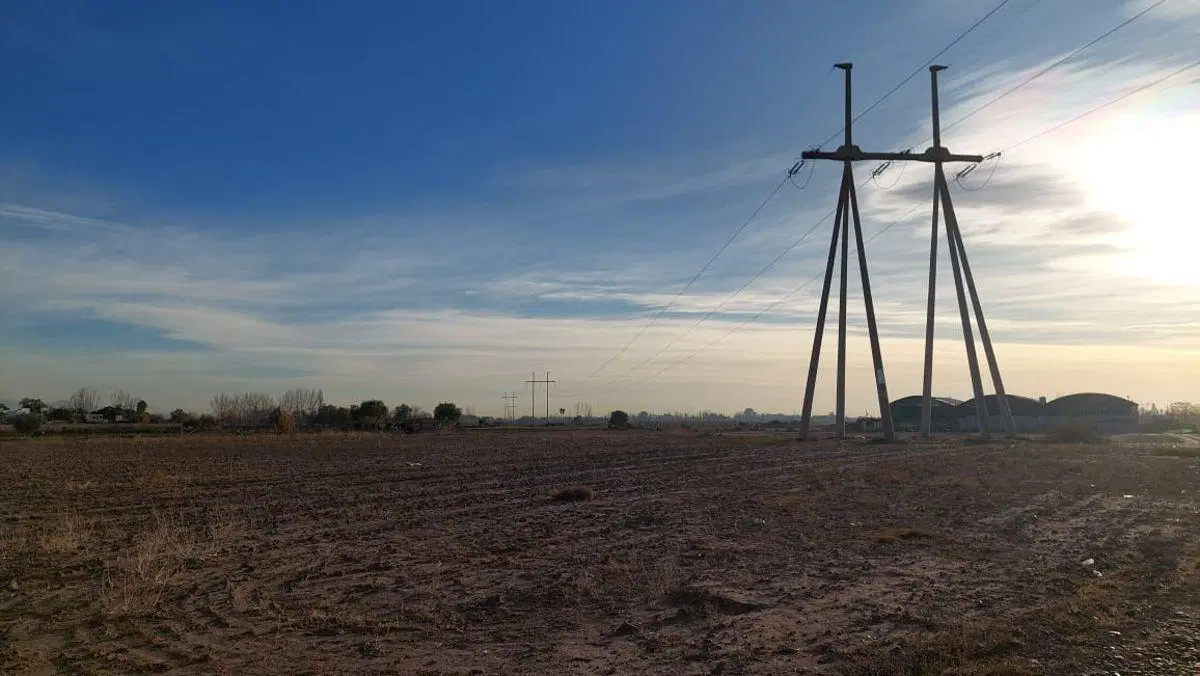 VENDE TERRENO!! KM 11, ideal emprendimiento. 2