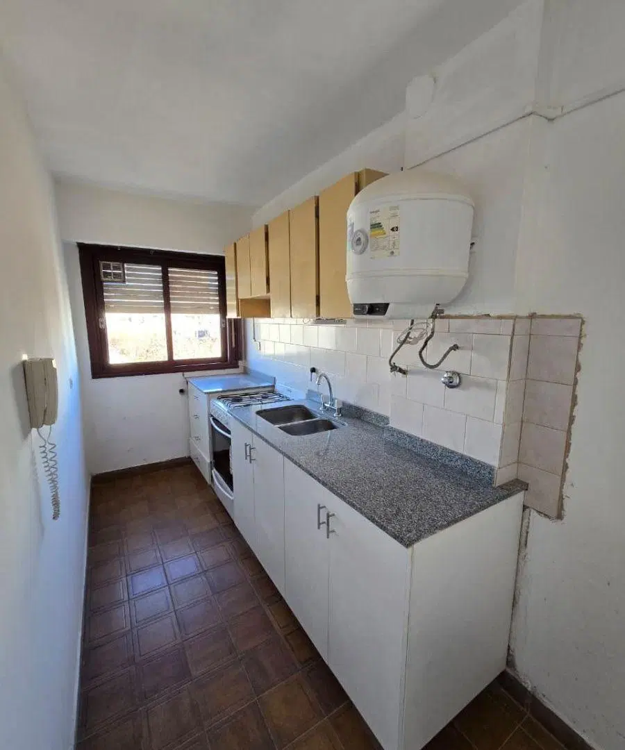 DEPTO 1 DORM EN VENTA CALLE 3 E- 57 Y 58 2