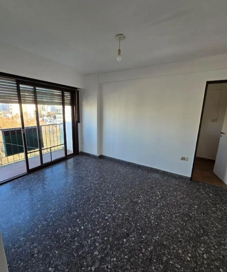 DEPTO 1 DORM EN VENTA CALLE 3 E- 57 Y 58 3
