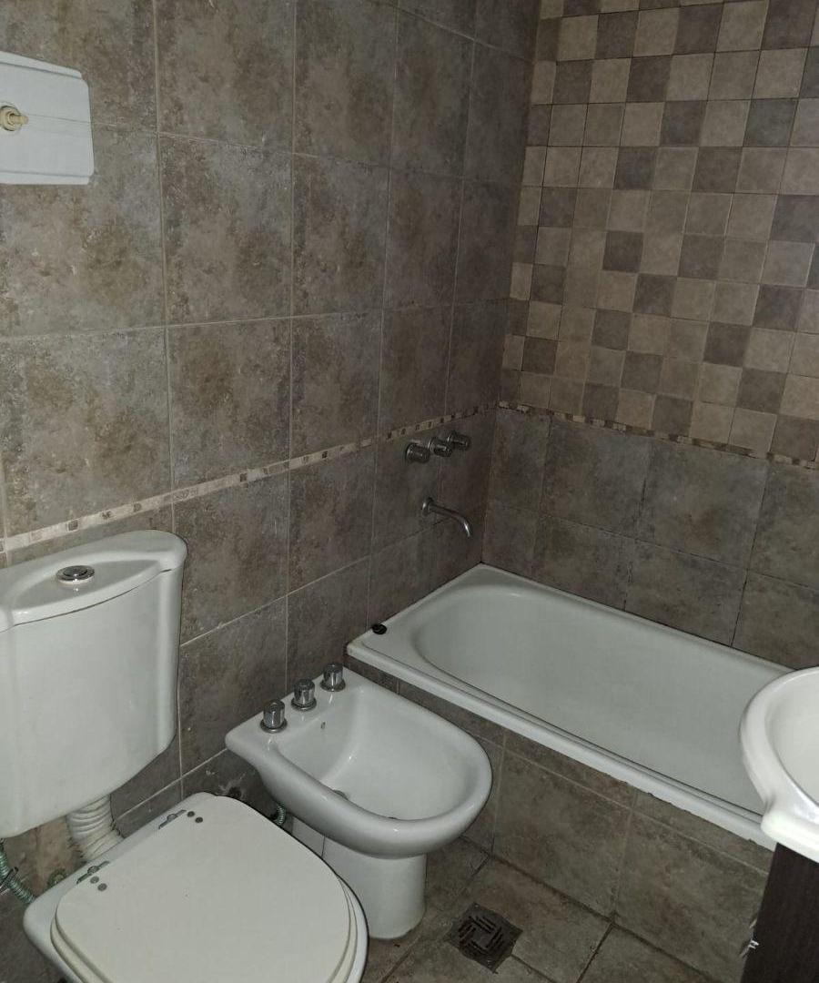 Foto de DEPTO EN VENTA - 2 Dormitorios - Apto credito bancario, imagen 1
