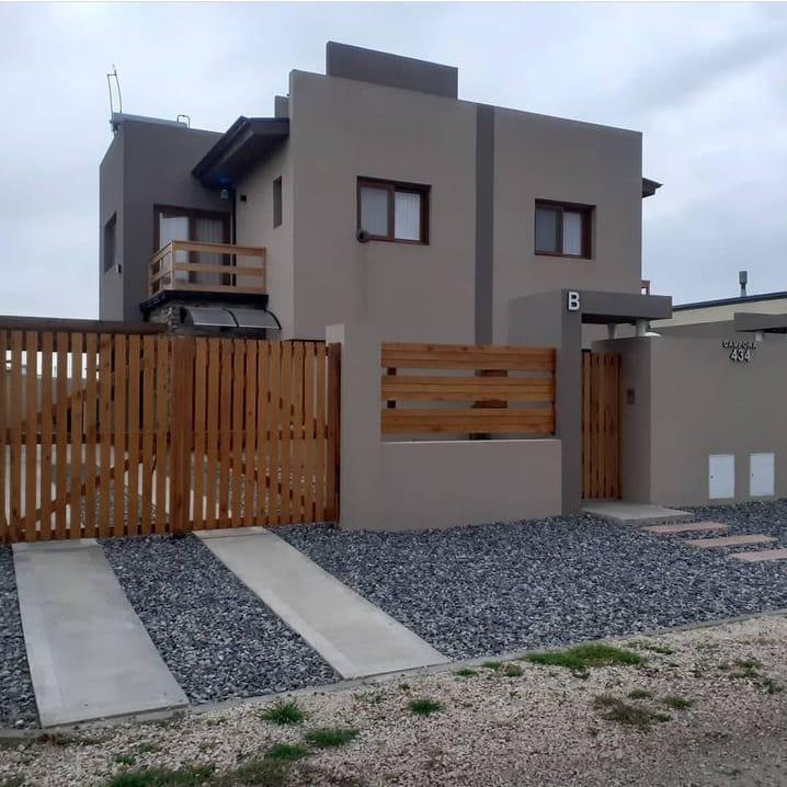 2 Duplex en Excelente Ubicacion de Camet Norte. Calle Campora 1
