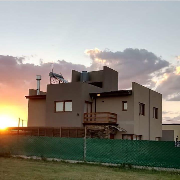 2 Duplex en Excelente Ubicacion de Camet Norte. Calle Campora 5