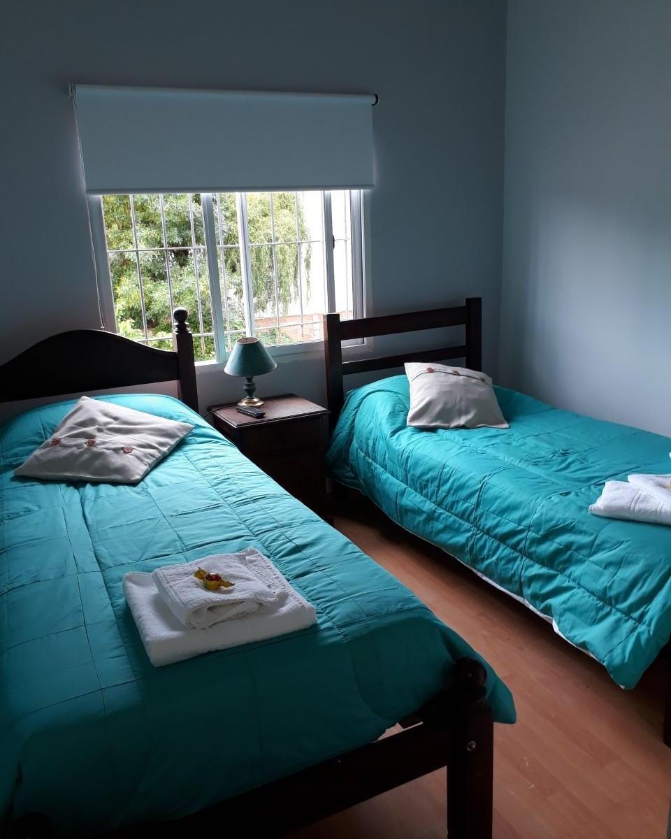 Chalet + Duplex en Santa Clara del Mar a 2 Cuadras de Av Acapulco. 3