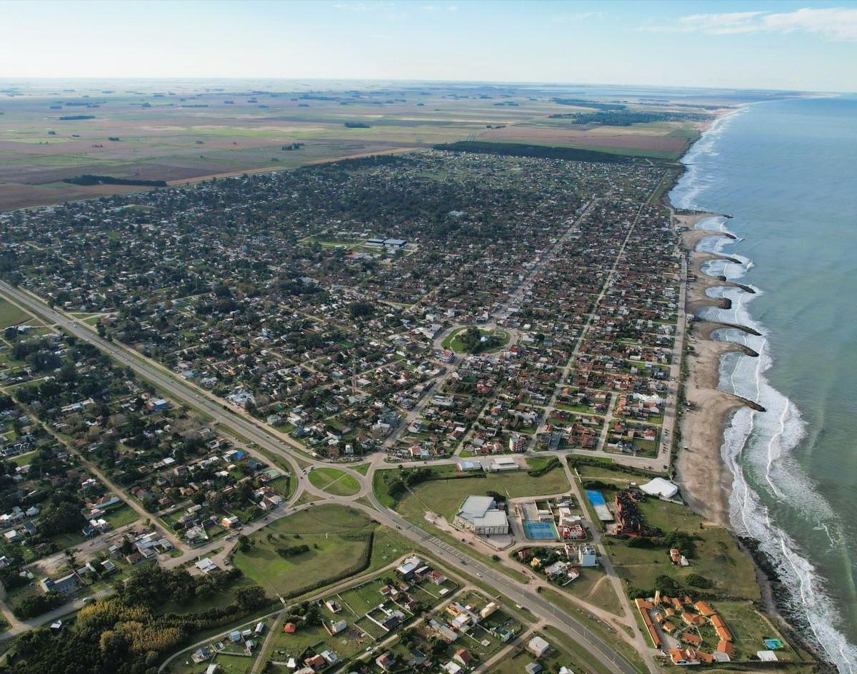 Lote en Santa Clara del Mar. Excelente Ubicacion Sobre Av El Paso 5