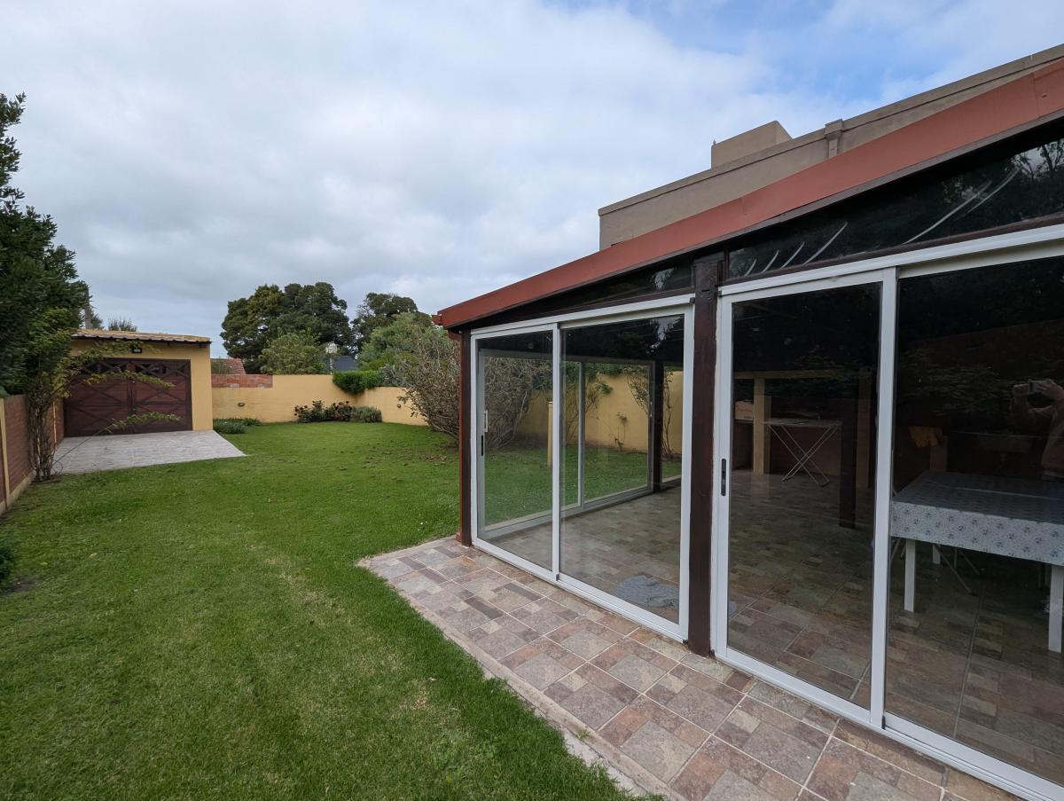 Chalet en Santa Clara del Mar. Calle Asuncion 1