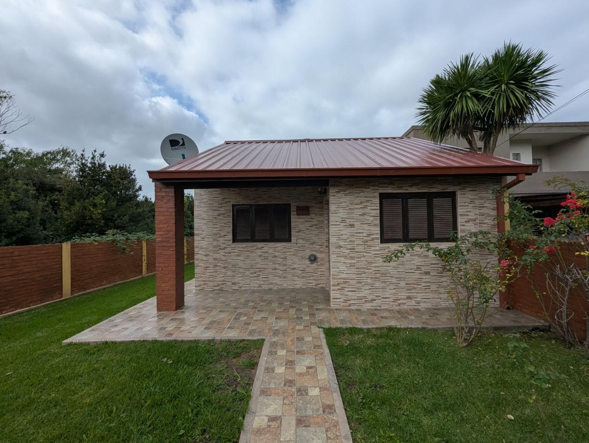 Chalet en Santa Clara del Mar. Calle Asuncion 2