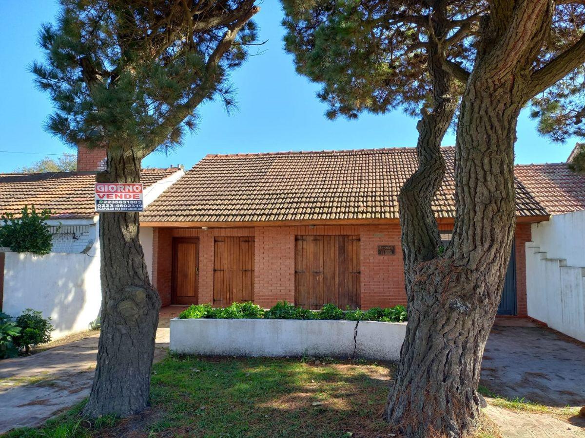 Chalet en Santa Clara del Mar. Nápoles 1175