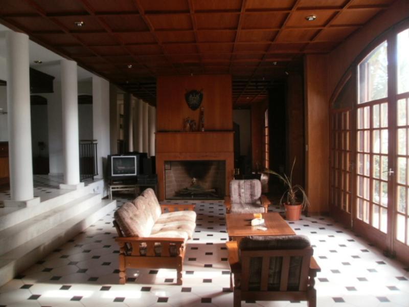 Casa en Venta, 430 m, 4 Dorm. 3