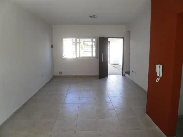 DUPLEX EN VENTA ALQUILER EN CITY BELL 5