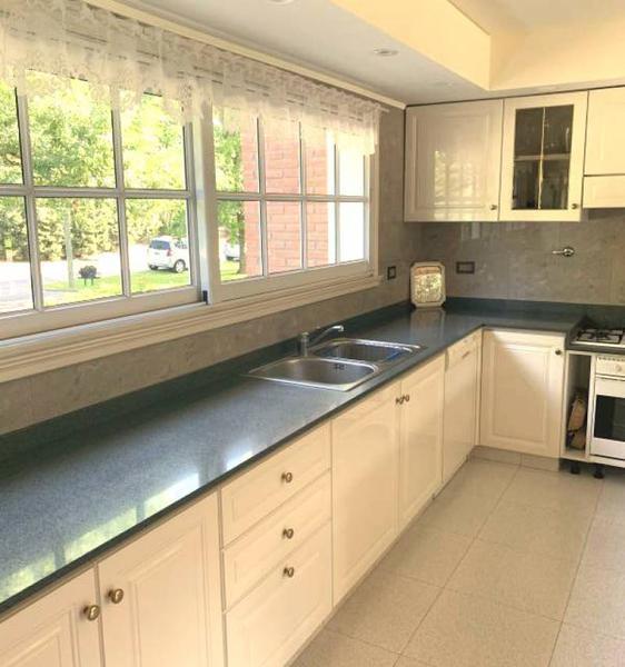 Espectacular Casa en Venta en Country San Diego, Moreno 4
