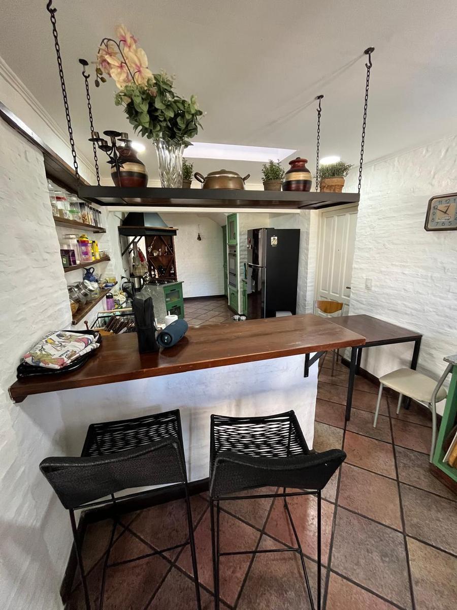 Venta en Country San Diego. Importante Propiedad en Esquina con 3000 m de Parque. 4
