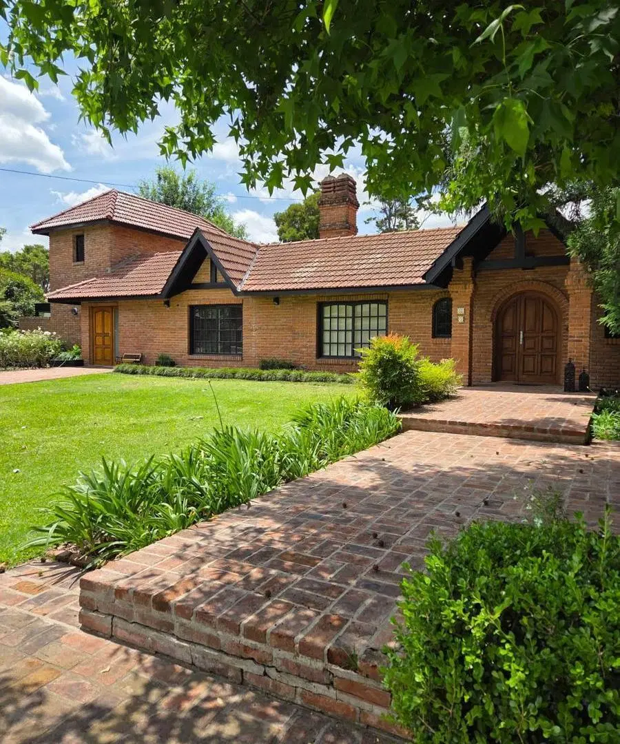 Chalet clásico impecable en alquiler en San Diego 1