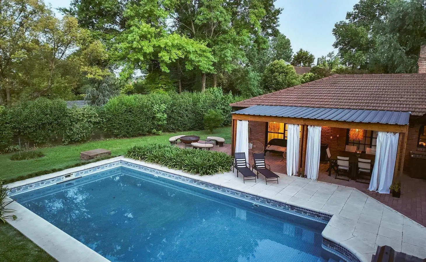 Chalet clásico impecable en alquiler en San Diego 3