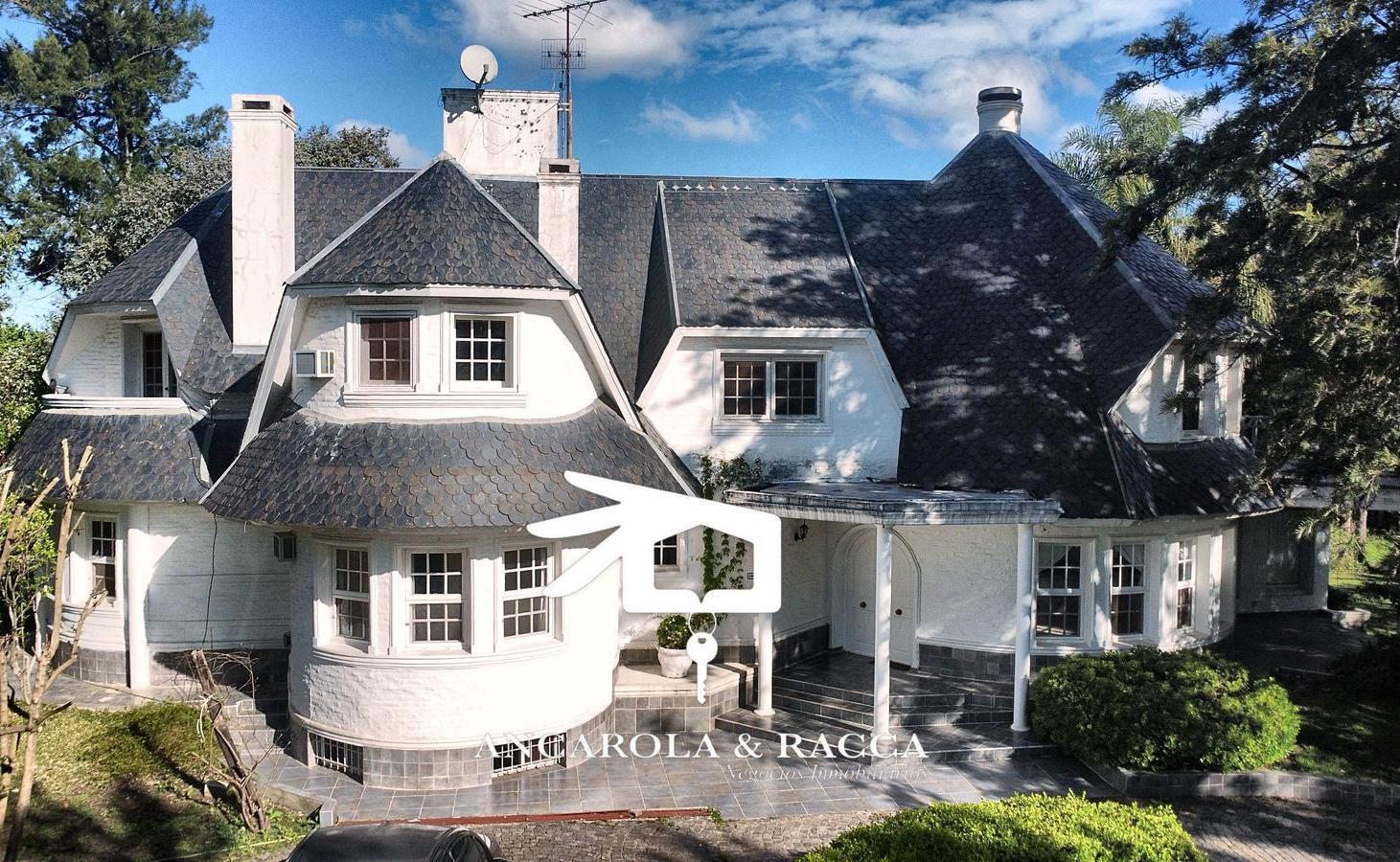 Foto de Excepcional Casa en Golfer's Country Club, imagen 2