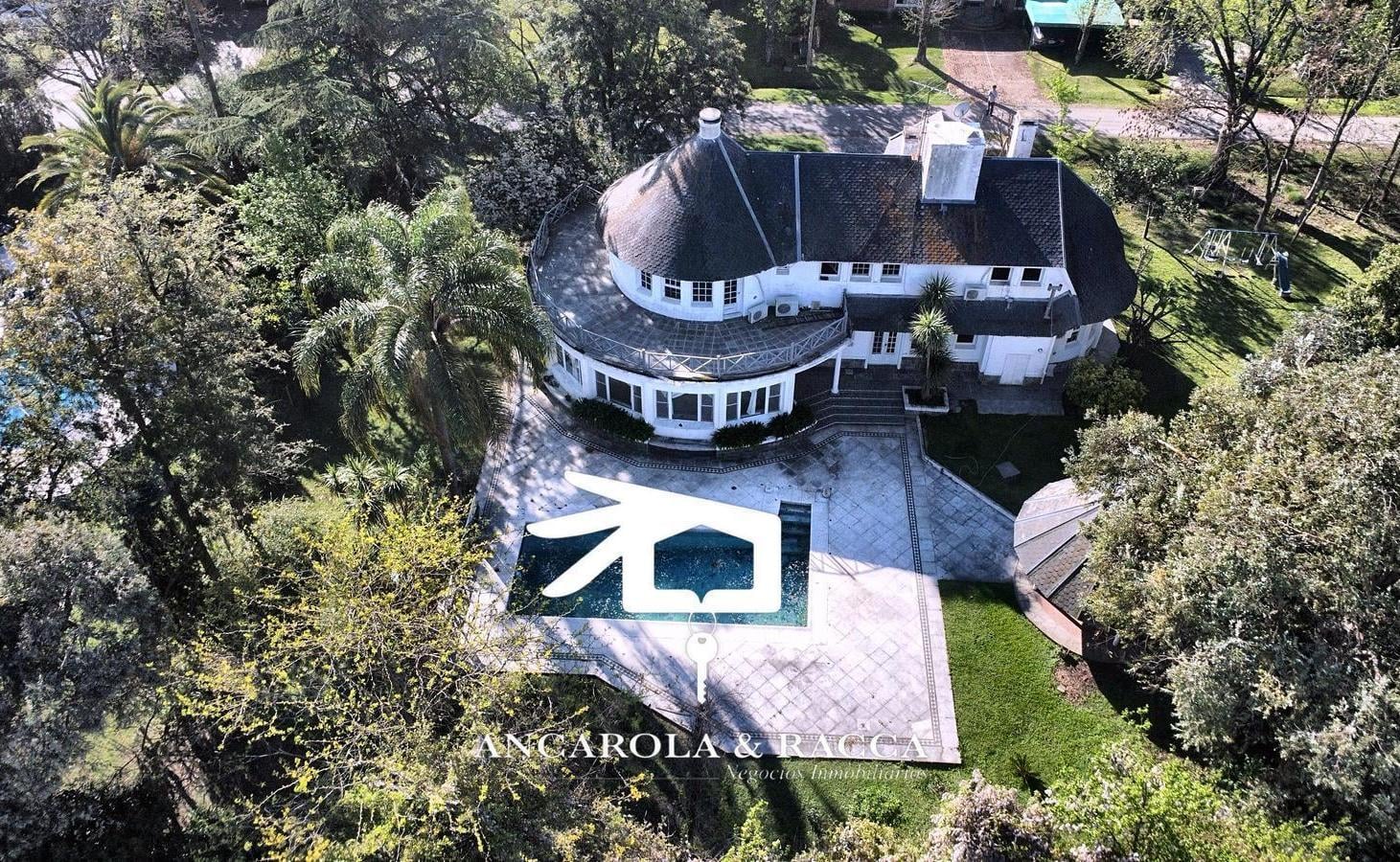Foto de Excepcional Casa en Golfer's Country Club, imagen 4