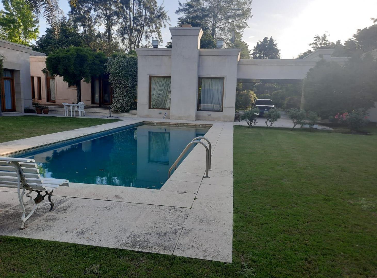 Foto de Importante Casa en esquina en Club de Campo San Diego, imagen 4