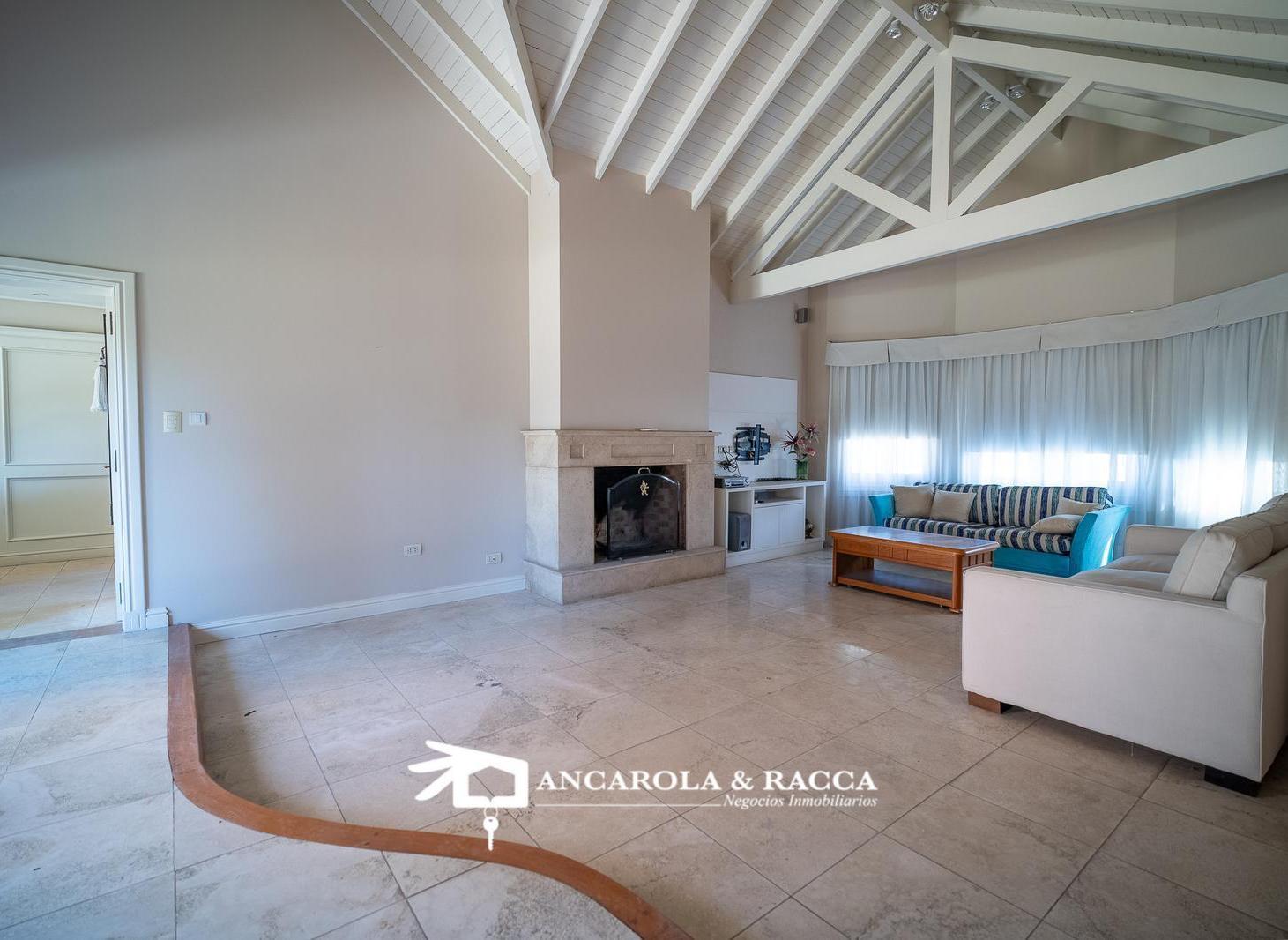 Foto de Importante chalet en venta en Club de Campo san Diego, imagen 4