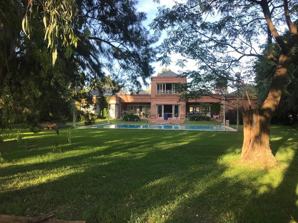 Foto de Imponente propiedad sobre 3000 mts de parque, imagen 5