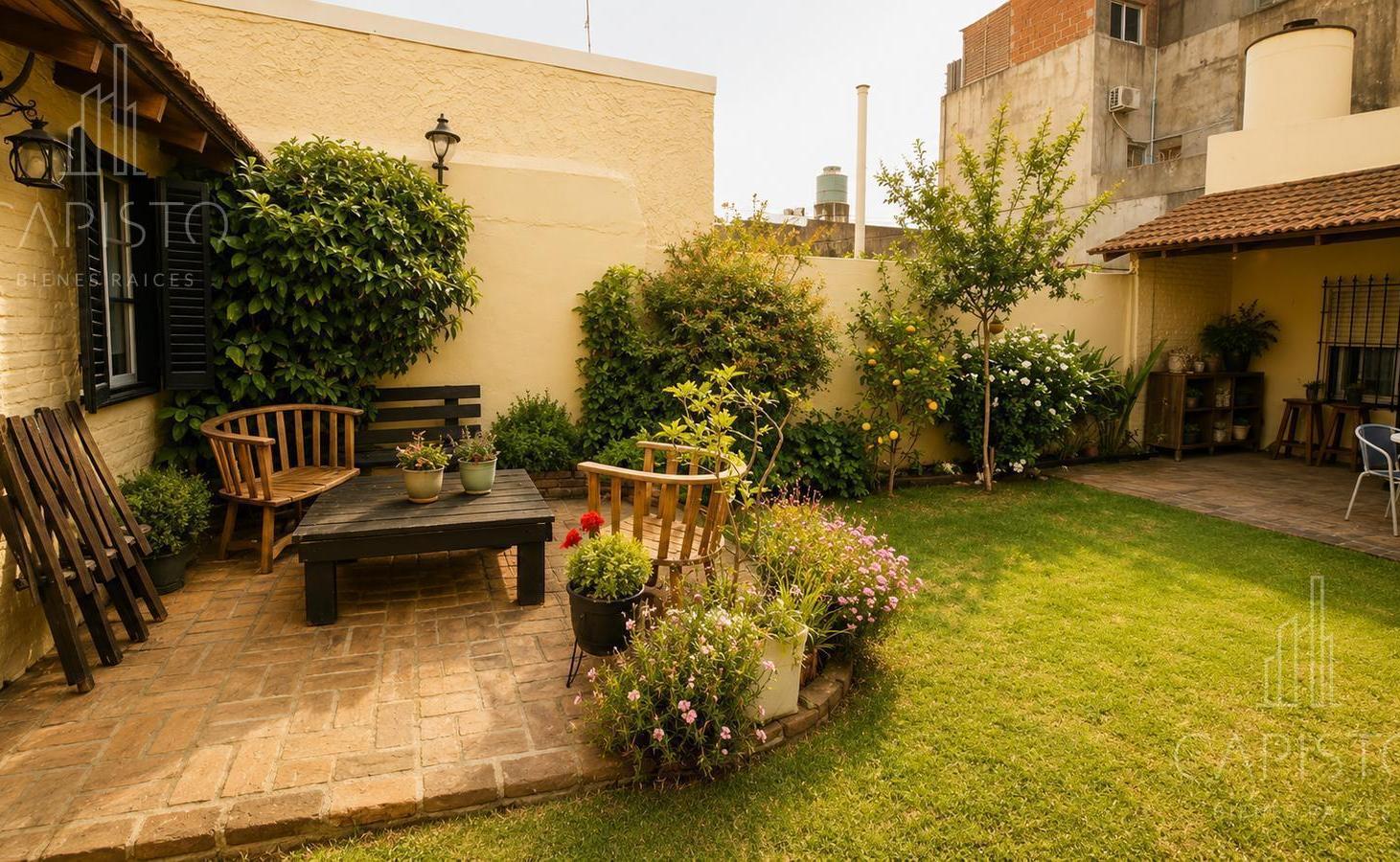 Casa en venta lote propio 4 amb en Villa Ballester