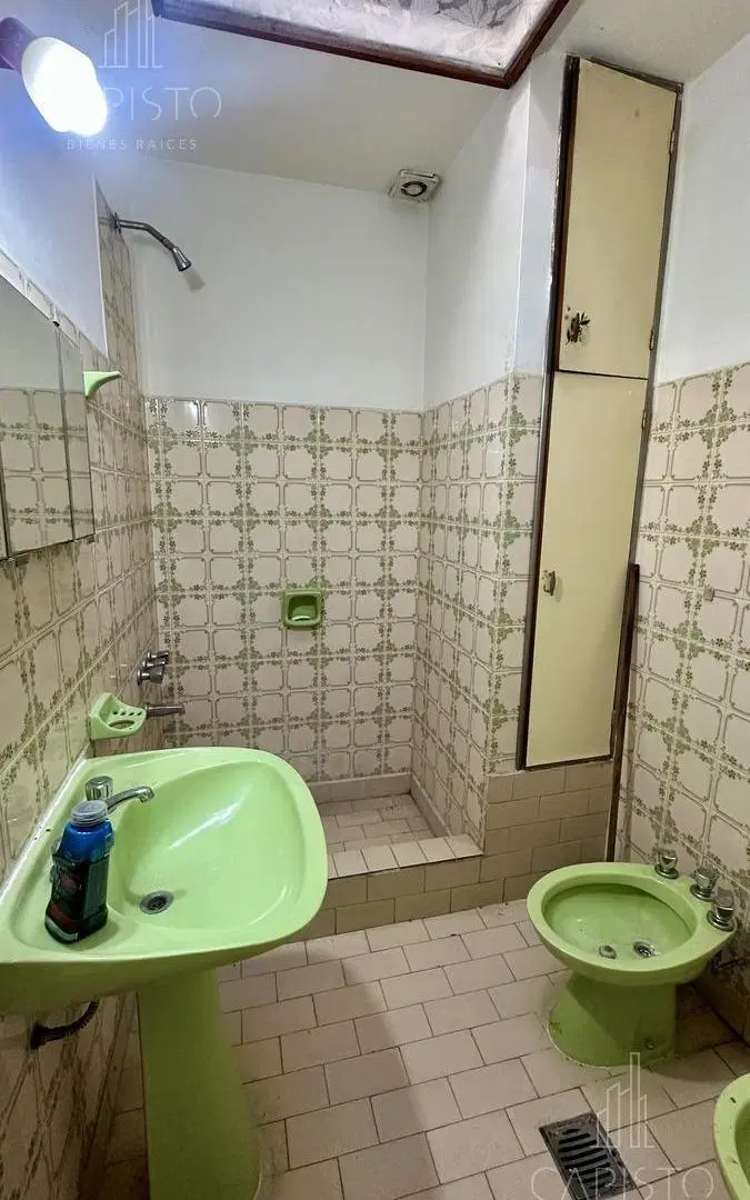 PH 3 ambientes en venta, 2 baños, garage, patio y espectacular terraza! 4