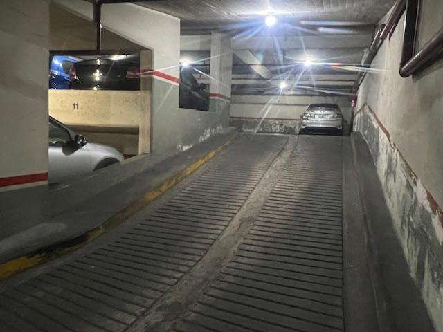 Oportunidad /Venta /Cochera / Cubierta/ Caballito
