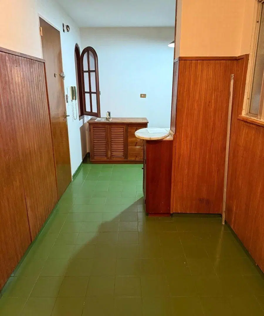 Departamento de 3 Ambientes Muy Amplio, Luminoso y en un Muy Buen Estado 8