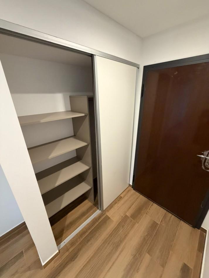 Foto de SEMIPISO DE 3 AMBIENTES CON 2 DORMITORIOS EN SUITE - BALCON AL CONTRA, imagen 5