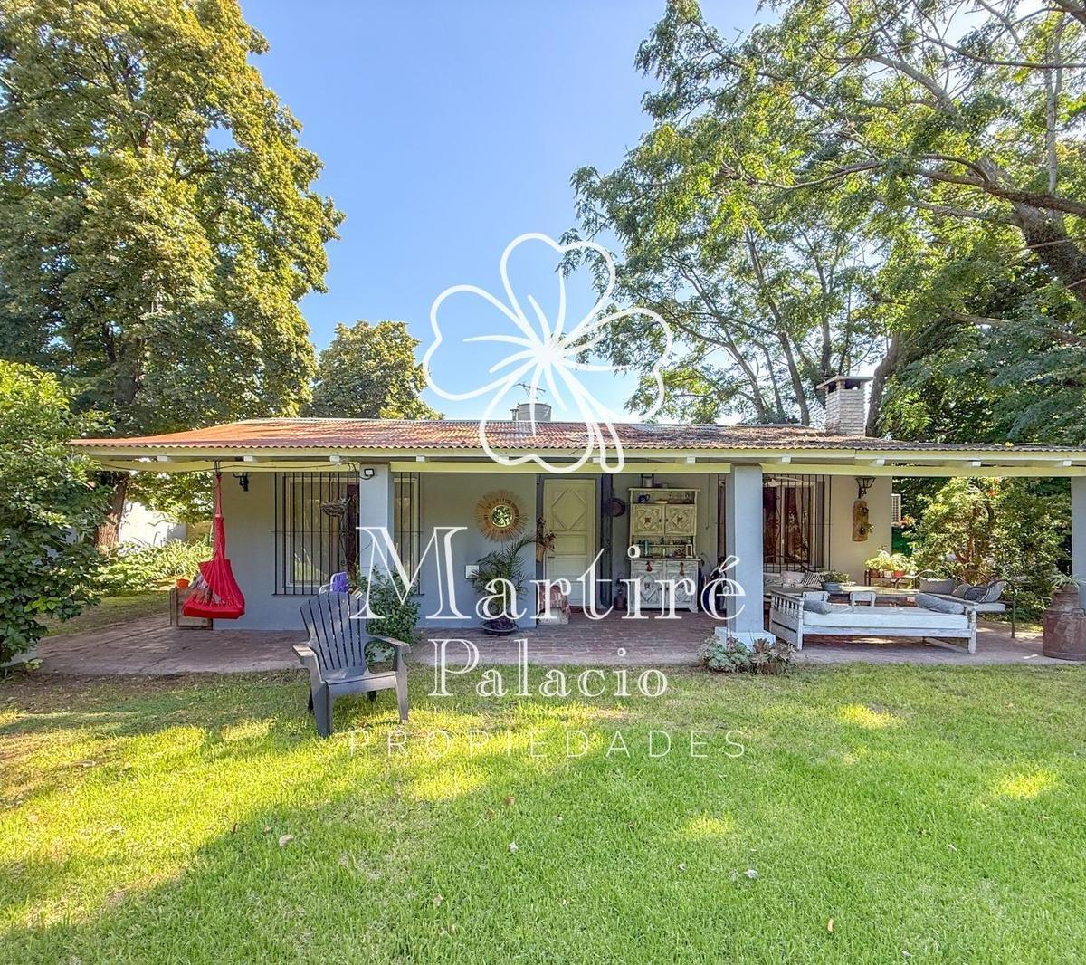 Casa en venta en Villa de Mayo. A pocos metros del Club CUBA.