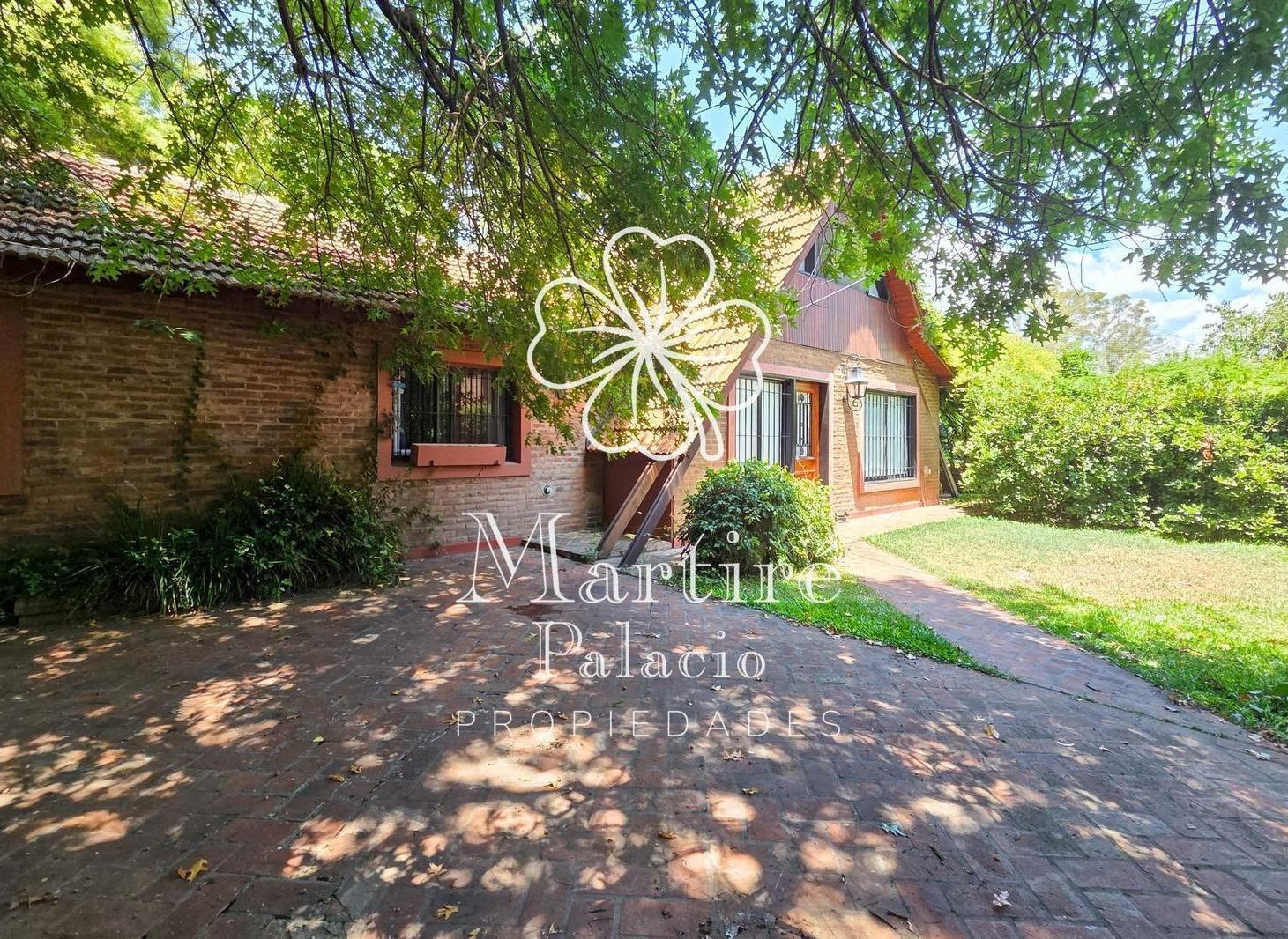 Venta Casa 4 Ambientes altillo jardin pileta quincho Don Torcuato
