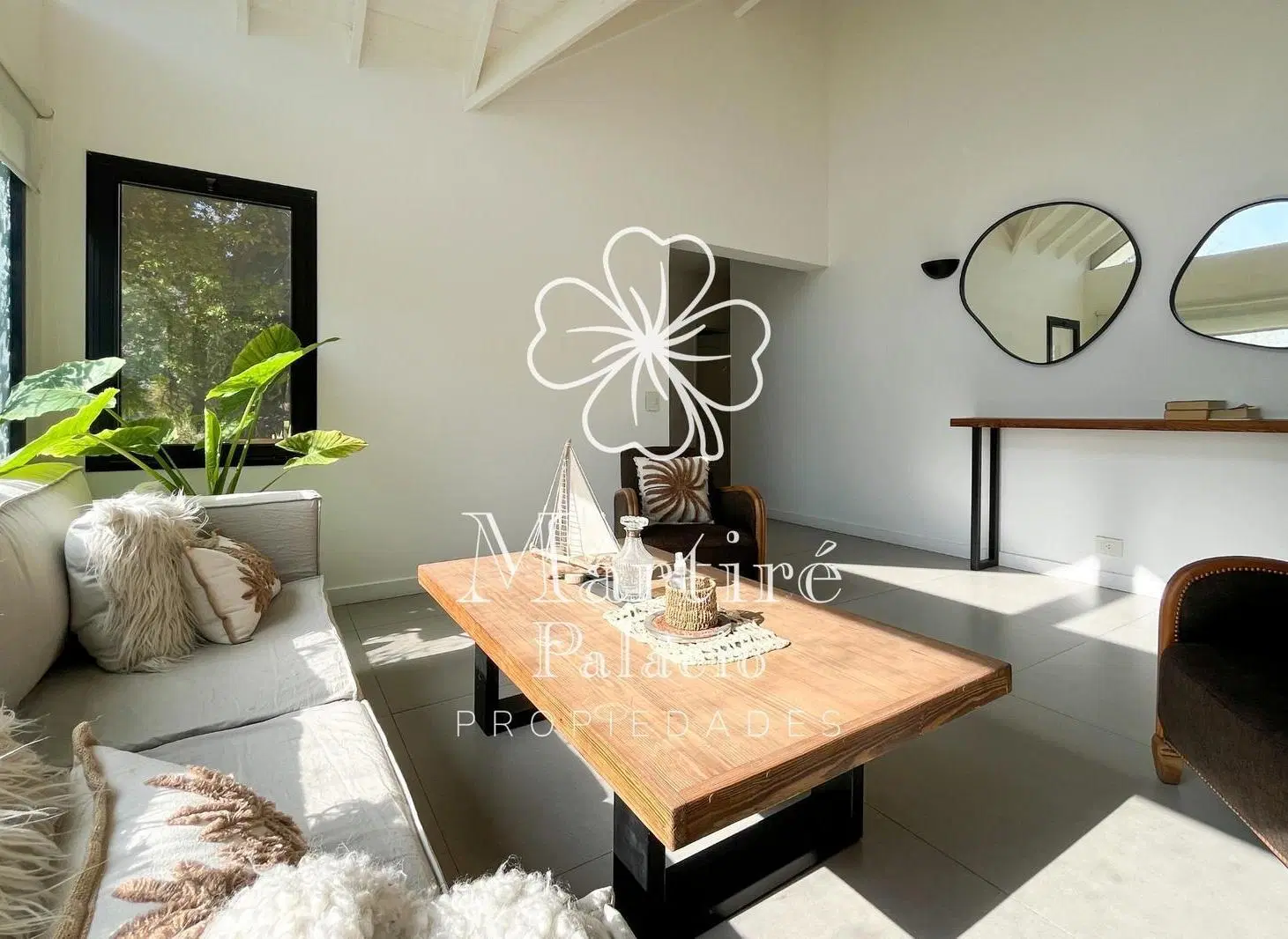 VENTA Casa con 5 dormitorios, en Mayling C.C. Pilar 3